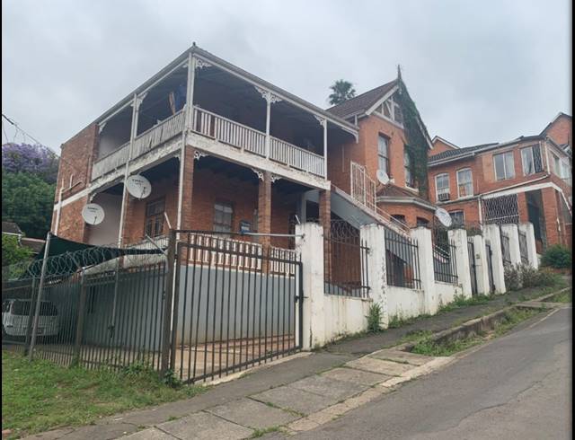 6 BEDROOM HOUSE FOR SALE IN PIETERMARITZBURG CENTRAL